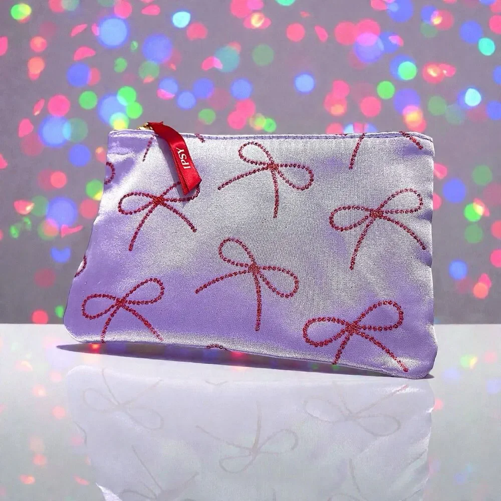 December 2025 Ipsy Glam Bag NWOB 5x7” - Bag only